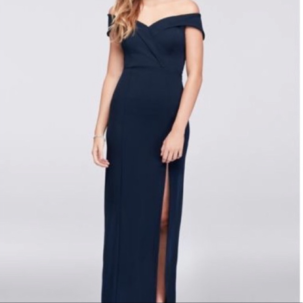 Off the shoulder NAVY prom dress 👠